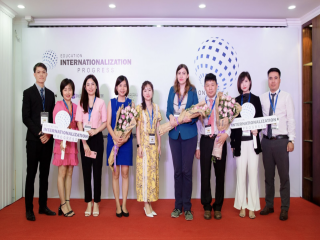 SunUni Academy đào tạo tiếng Anh online 4 kèm 1 chuẩn Quốc tế